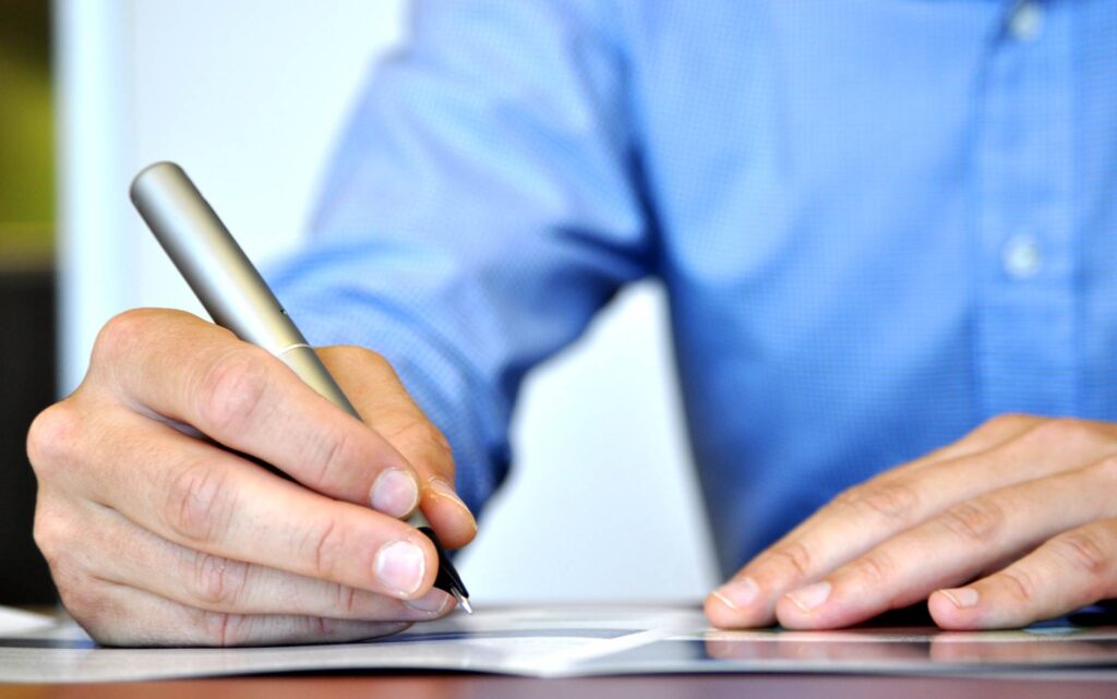 Los partes de trabajo 6 partes-de-trabajo-en-empresa