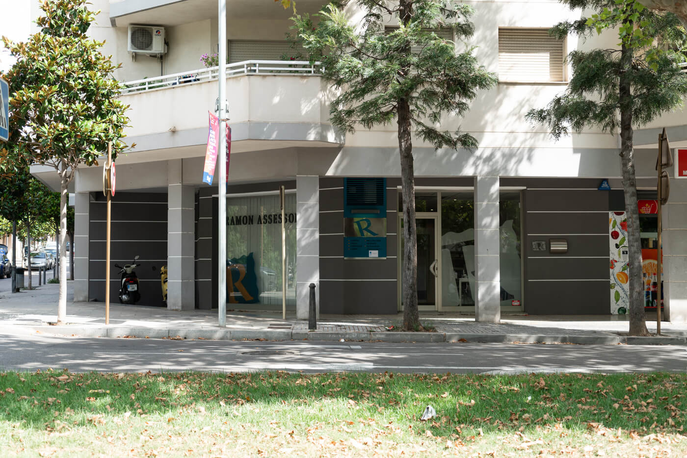 Inici 8 Ofina de Ramon Assessors en Cambrils 7